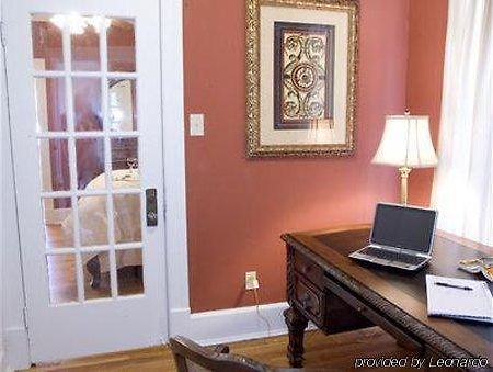 Robinwood Bed And Breakfast Літл-Рок Номер фото